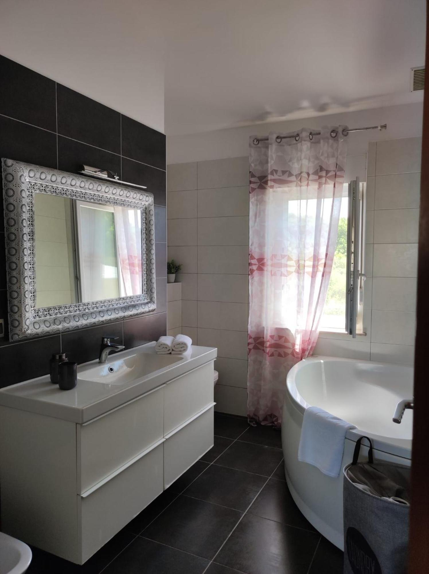 Apartman Debora Sa Privatnim Bazenom Pula Dış mekan fotoğraf