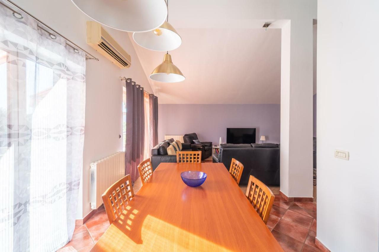 Apartman Debora Sa Privatnim Bazenom Pula Dış mekan fotoğraf